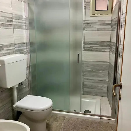 Le Dimore Di Ike בית הארחה 3*